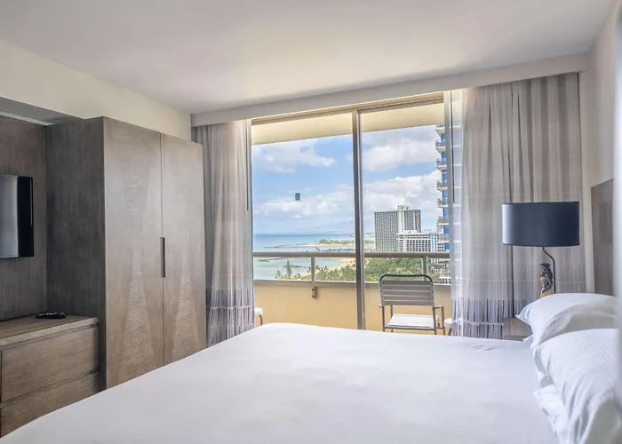Embassy Suites By Hilton Waikiki Beach Walk
