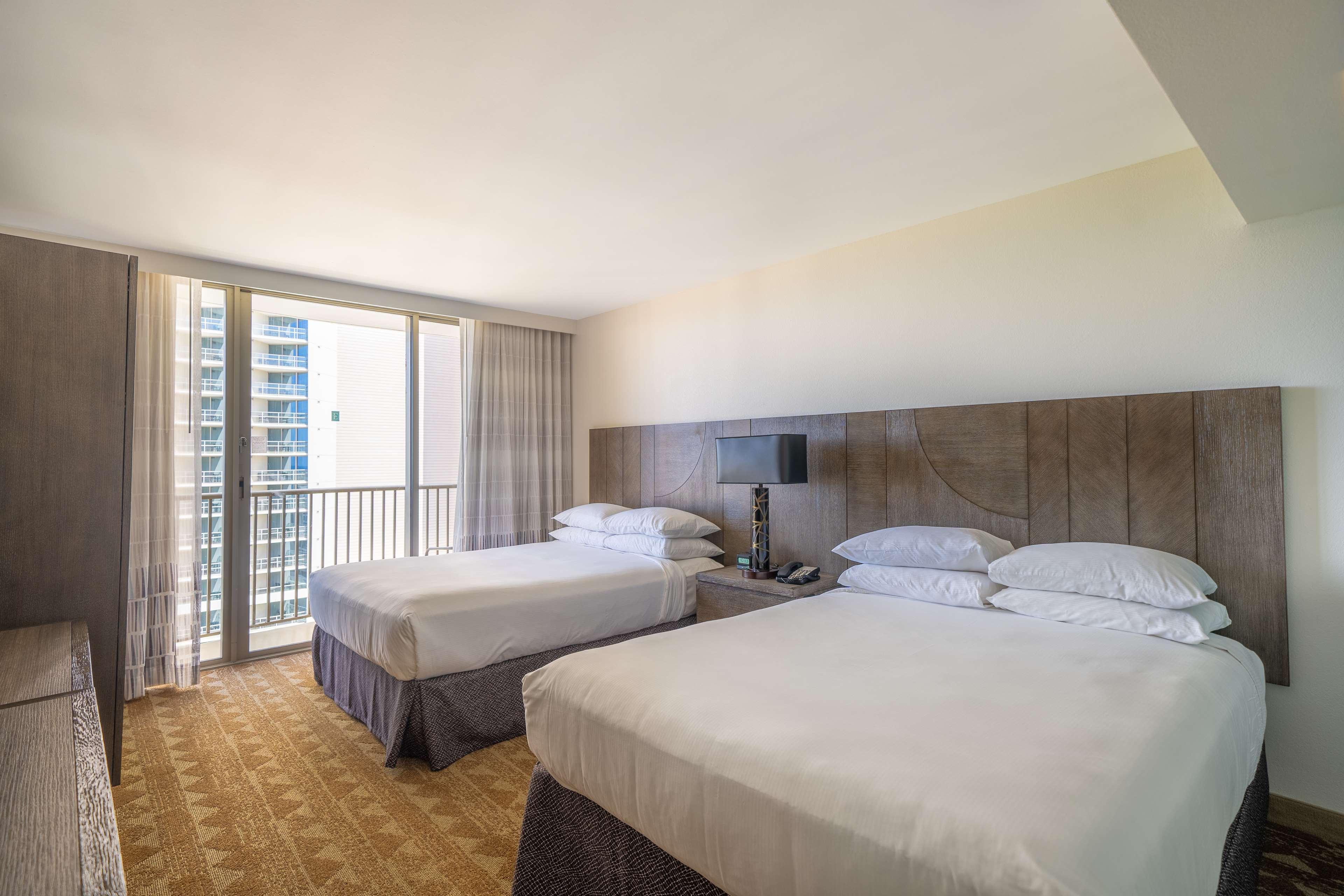 Embassy By Hilton Waikiki Walk Station touristique 4*